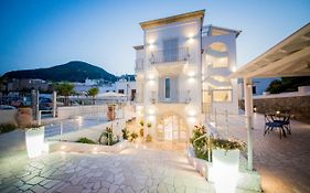 Odysseus Hotel